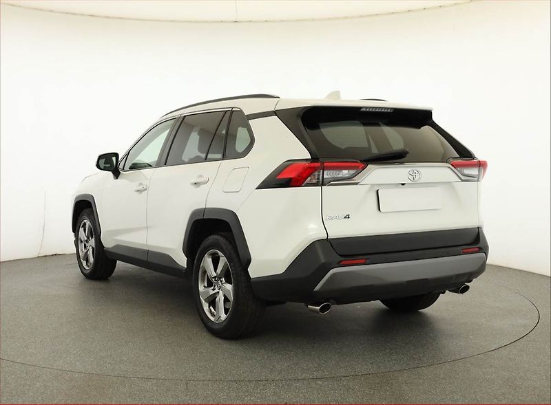 Toyota RAV4 (2020) 2.0 Valvematic - fotka 4 z 18