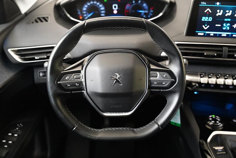 Peugeot 3008 - fotka 17 z 26