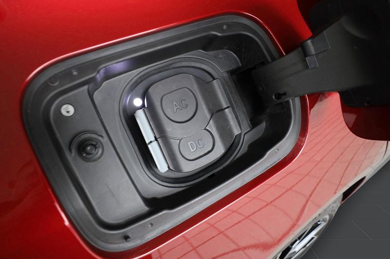 BMW i4 M60 xDrive - fotka 24 z 29