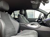 Mercedes-Benz GLE 300d 4MATIC AMG Line Airmatic - náhled 16