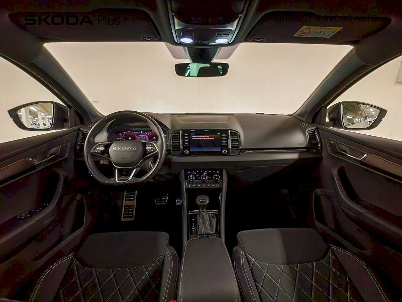 Škoda Karoq (2025) 1.5 TSI 110 kW DSG Sportline - fotka 5 z 32