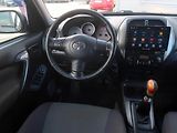 Toyota RAV4 (2004) 2.0 D-4D , 4X4, Tempomat - náhled 7
