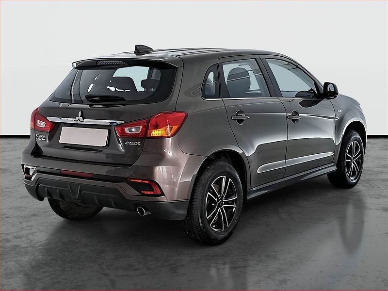Mitsubishi ASX (2017) Instyle 1.6 MIVEC, Serv.kniha - fotka 5 z 19