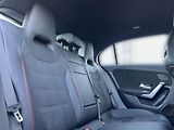 Mercedes-Benz Třídy A 200 d AMG - náhled 18