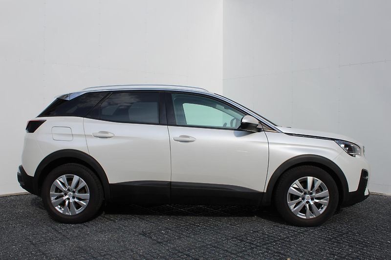 Peugeot 3008 (2018) ACTIVE 2.0 BLUEHDI 150 MAN6 - fotka 4 z 16