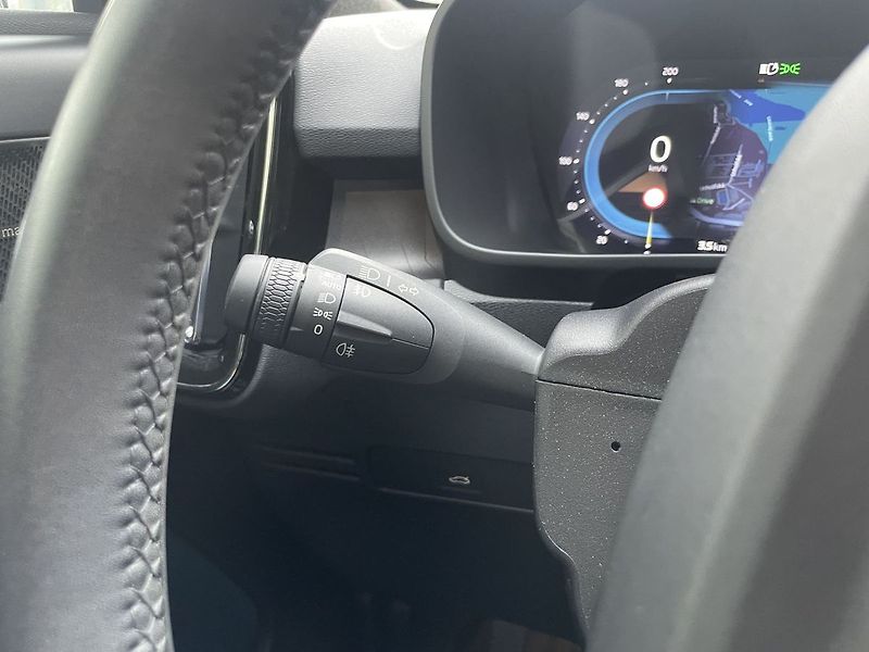 Volvo C40 Recharge Twin motor 82kWh - fotka 30 z 38