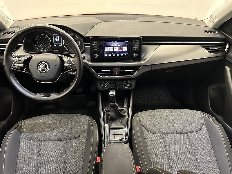 Škoda Scala 1.0 TSI Ambition - fotka 5 z 22