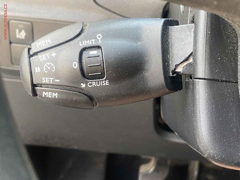 Citroën C3 (2022) 1.2 PT, AC, tempo - fotka 14 z 17