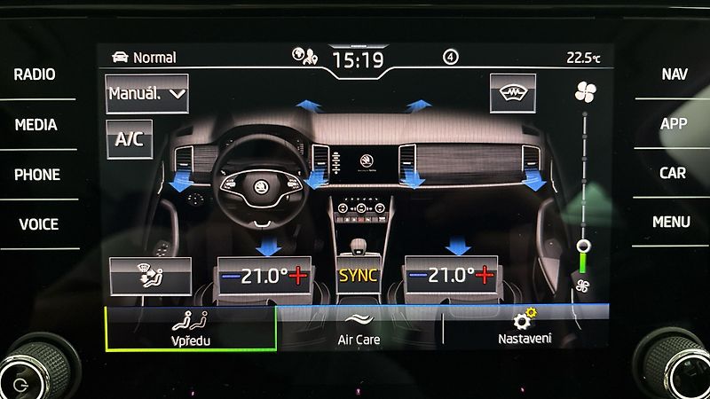 Škoda Kodiaq 2.0 TDI DSG 4x4 L&K - fotka 29 z 31