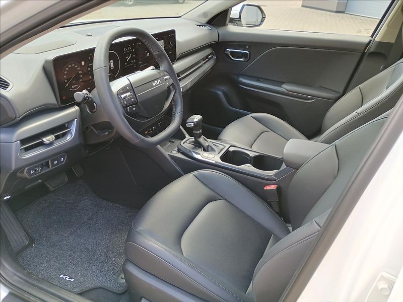 Kia K4 Sportswagon 1.6 T-GDi GPF 7DCT TOP 132 KW - fotka 6 z 8