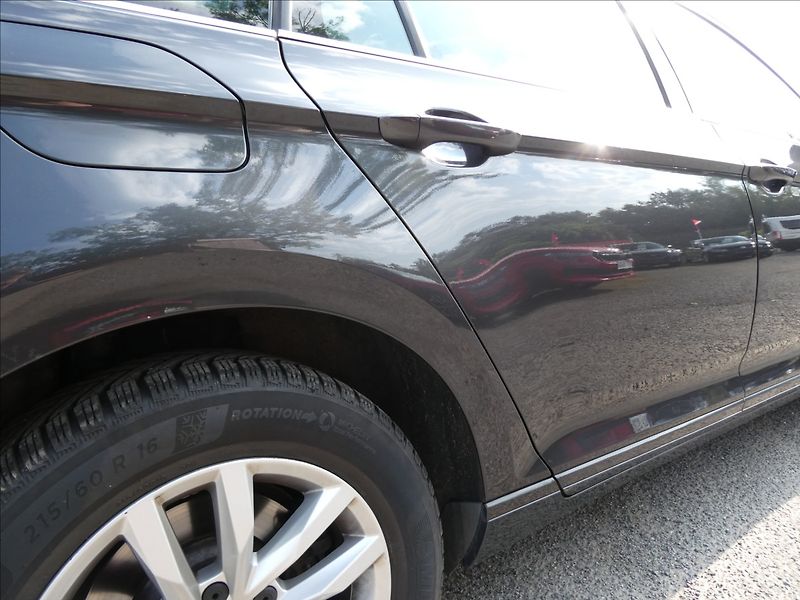 Volkswagen Passat 2,0 TDi DSG FULL LED BUSINESS - fotka 13 z 41