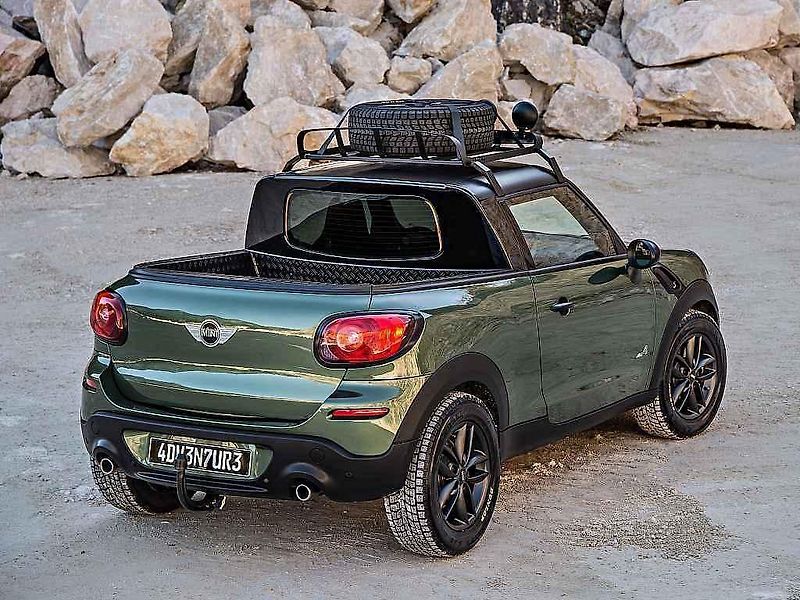 Mini Paceman Adventure.