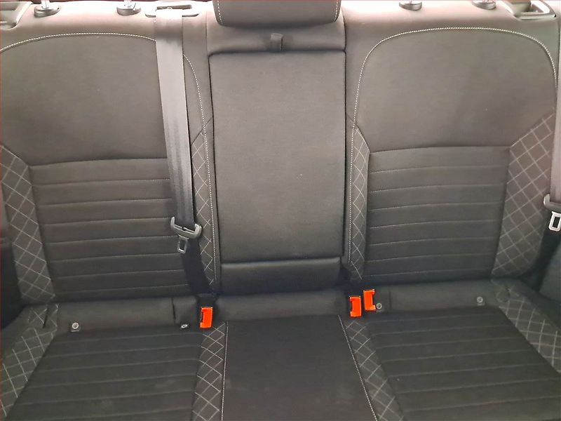 Škoda Rapid (2019) Style 1.0 TSI, ČR,1.maj - fotka 10 z 19