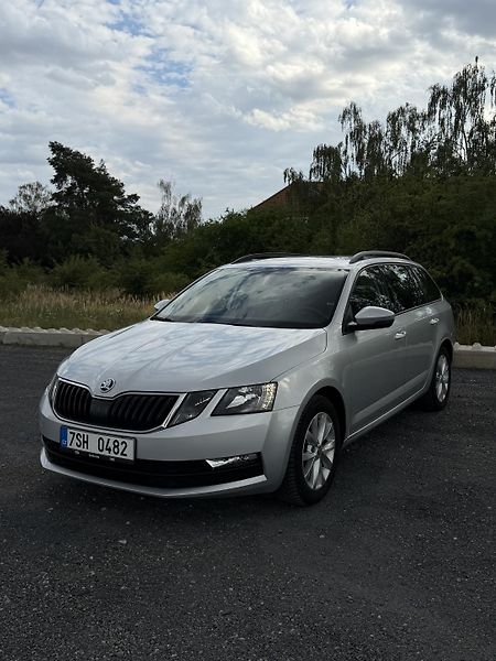 Škoda Octavia (2019) 1. Majitel, Dovoz - fotografie inzerátu