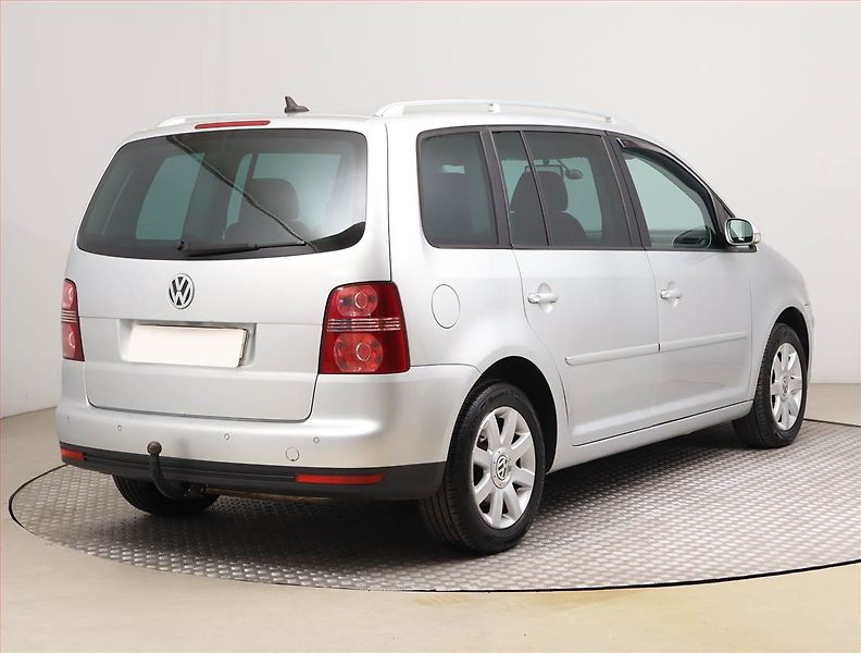 Volkswagen Touran (2007) 2.0 TDI, Tažné, CZ doklady - fotka 5 z 18