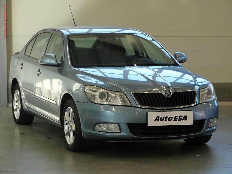 Škoda Octavia (2010) 2.0TDI, ČR, Klima - fotografie inzerátu
