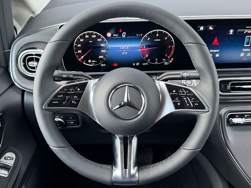 Mercedes-Benz Třídy V V 300d Avantgarde L 4M - fotka 18 z 37