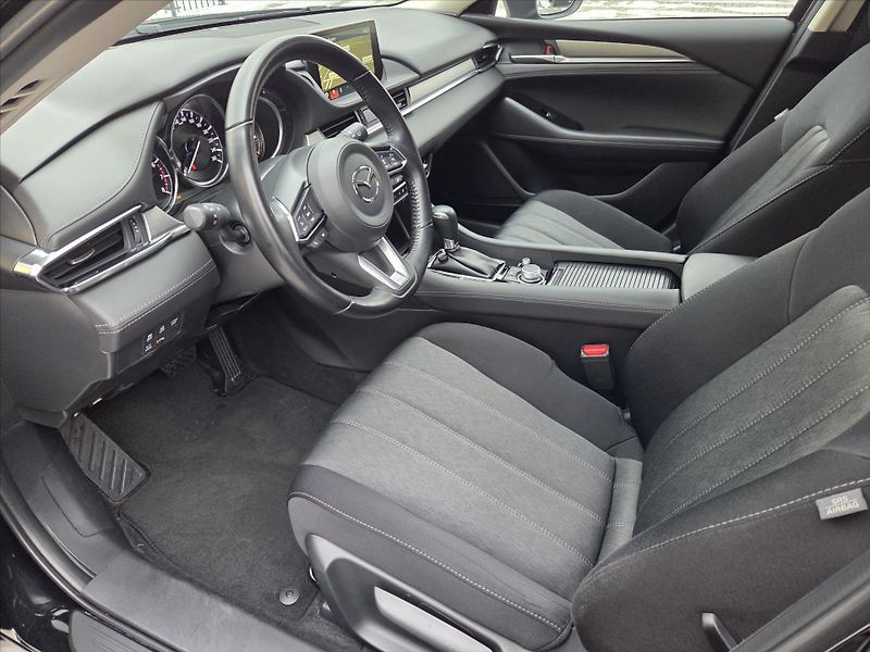 Mazda 6 2,5 Skyactiv-G 143kW A/T NEHAV - fotka 9 z 20