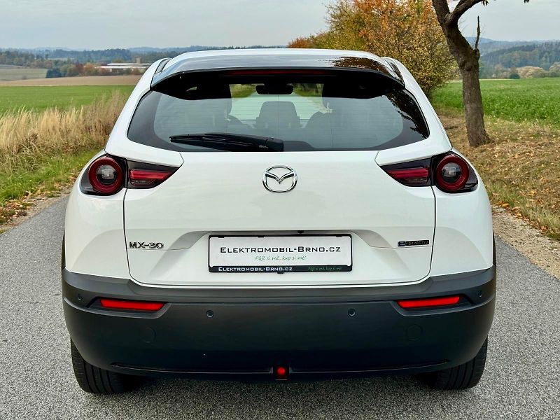 Mazda MX-30 (2020) 35,5kWh,SoH93%,HEAD-UP,KEYLESS - fotka 5 z 19