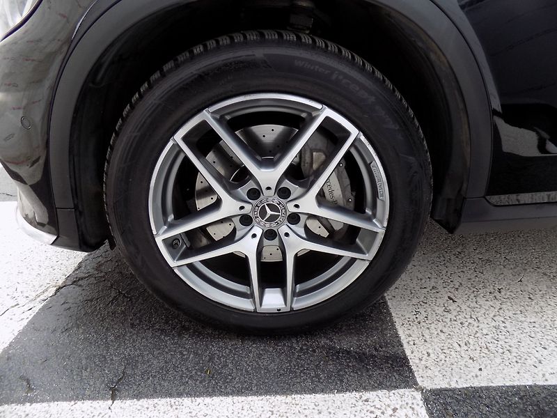 Mercedes-Benz GLC (2018) 250d/AMG Line/4-Matic/ČR/DPH/ - fotka 40 z 40