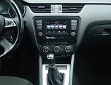 Škoda Octavia (2015) Ambition 1.6 TDI, Tempomat - náhled 12