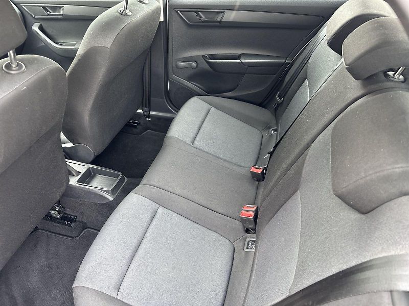 Škoda Fabia (2022) Combi Tour 1.0 TSI Active - fotka 8 z 23