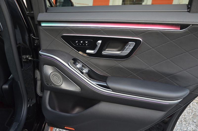 Mercedes-Benz Třídy S (2021) S 400d 4Matic AMG / ZÁRUKA - fotka 15 z 53