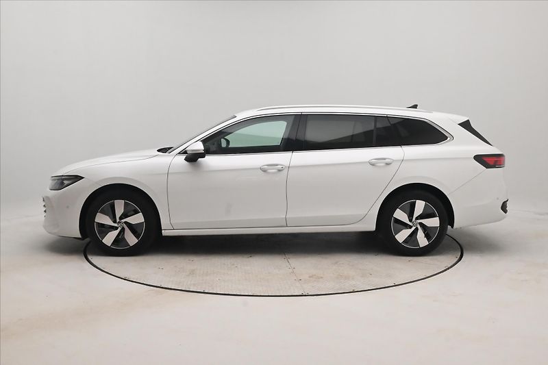 Volkswagen Passat 2,0 TDI 110 kW DSG Business Zá - fotka 8 z 32
