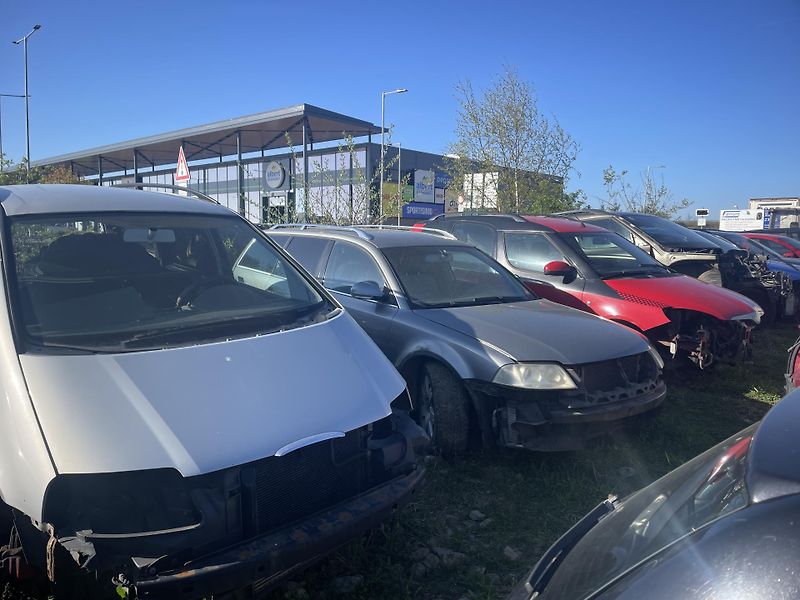 Škoda Octavia Náhradní díly, koncernové vozy - fotka 10 z 16
