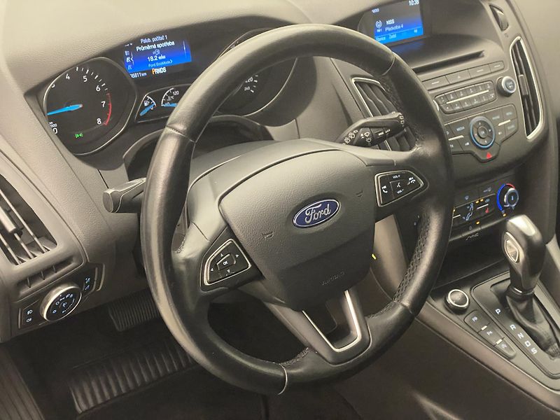 Ford Focus 1.0 ECOBOOST TREND 92kW AUT CZ - fotka 18 z 37