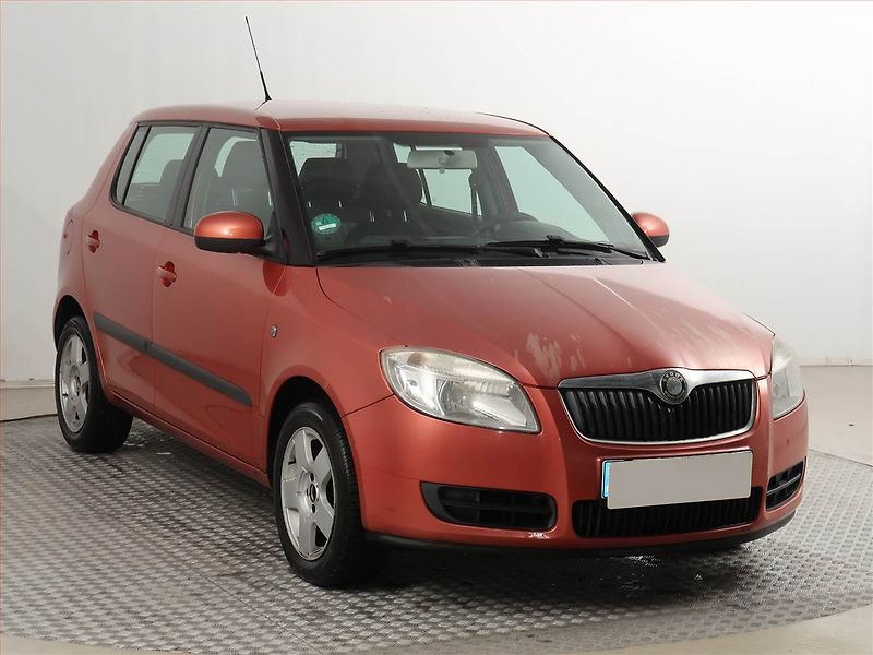 Škoda Fabia (2007) Ambiente 1.2, nová STK, Klima - fotografie inzerátu