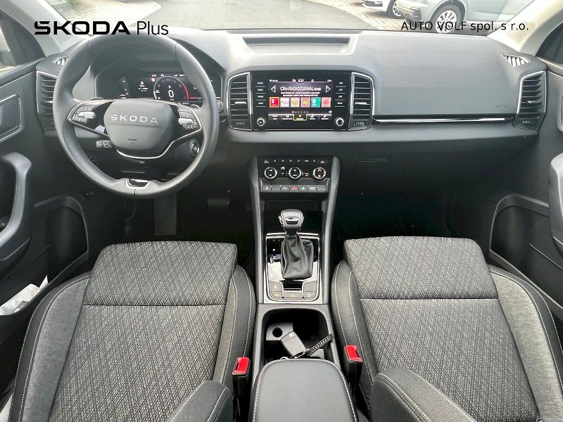 Škoda Karoq (2025) Top Selection 1.5TSi 110kW 7°a - fotka 5 z 33