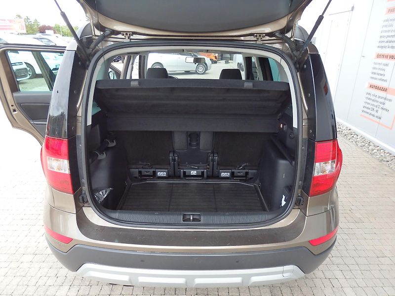 Škoda Yeti 1.4 TSI KLIMA, 8x AIRBAG - fotka 8 z 16