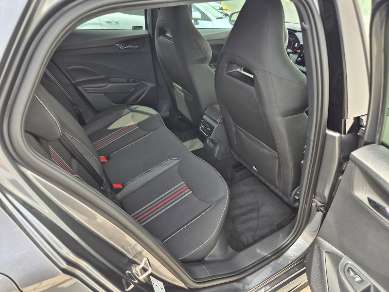 Škoda Fabia (2025) Monte Carlo 1.5TSi 110kW 7°aut - fotka 19 z 31