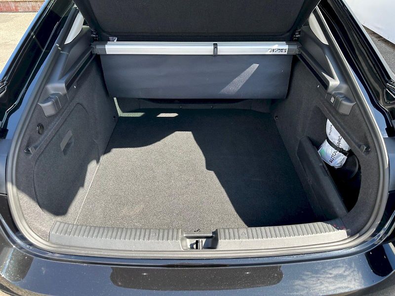 Škoda Superb (2025) 2,0 TDI / 110 KW / DSG / Selec - fotka 10 z 30