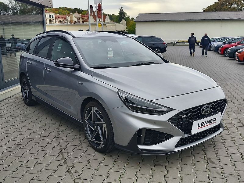 Hyundai i30 1.5 T-GDI/103kW N-Line DCT - fotka 3 z 35