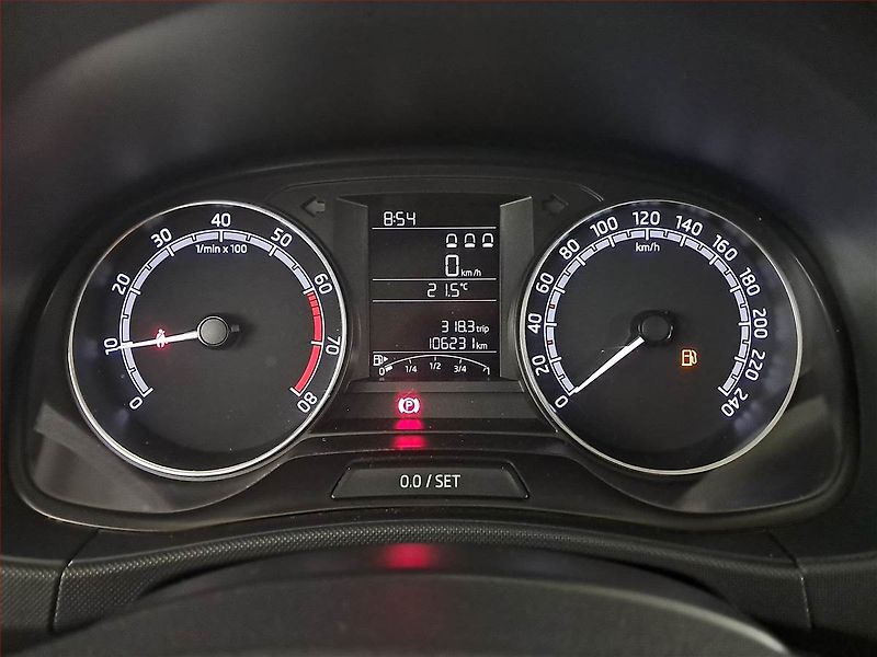 Škoda Fabia (2021) Ambition 1.0 TSI, ČR,1.maj - fotka 11 z 16