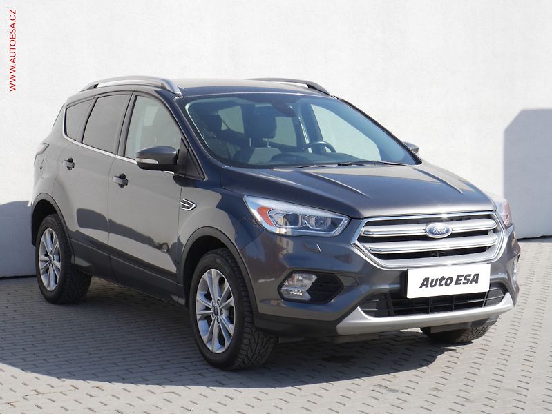 Ford Kuga (2017) 2.0 TDCI 4x4, 2.maj,ČR, navi - fotografie inzerátu