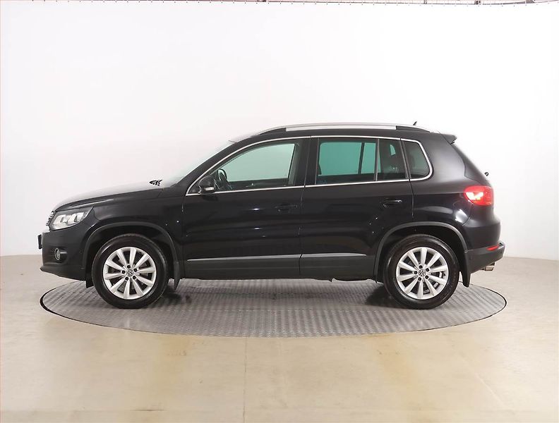 Volkswagen Tiguan (2013) 2.0 TDI, 4X4, Serv.kniha - fotka 3 z 17