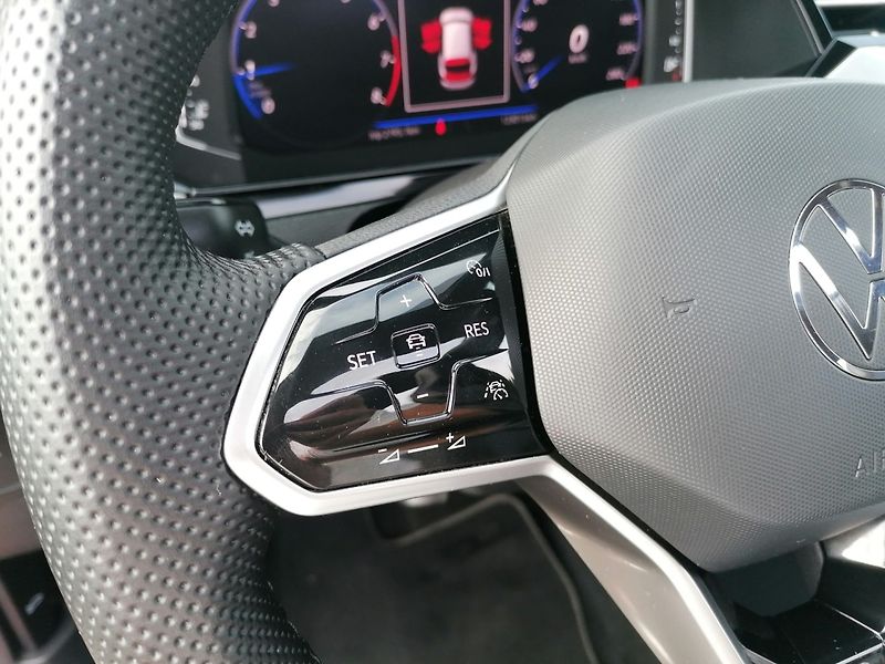 Volkswagen Arteon Shooting Brake (2021) 1.5 TSi R-LINE Manuál,Panorama - fotka 16 z 37