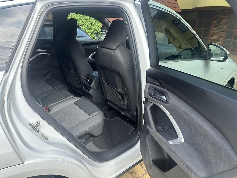 Audi Q5 SPORTBACK, S.LINE, HEAD UP - fotka 21 z 28