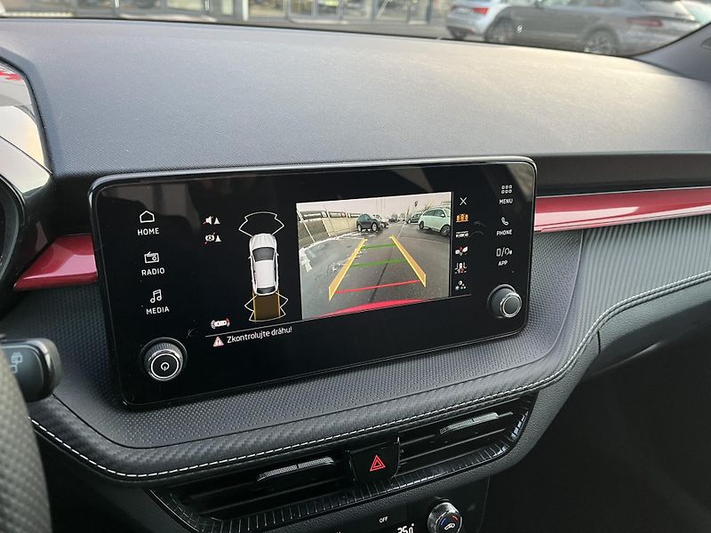 Škoda Fabia 1.0TSi Monte Carlo - fotka 16 z 21