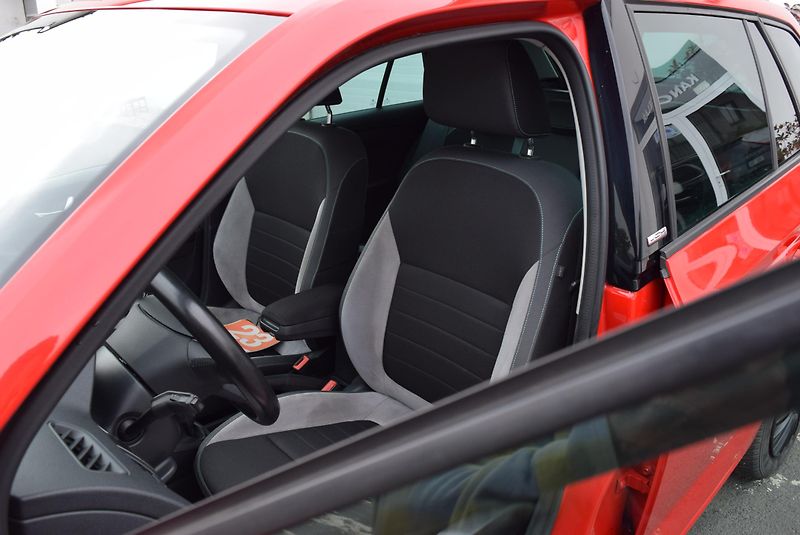 Škoda Fabia (2016) 1.2TSI 66kw AMBITION TAŽN APP  - fotka 21 z 49