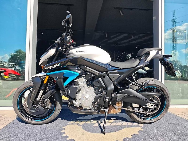 CFMOTO (2025) 675 NK - fotka 7 z 20