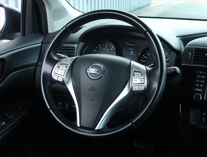 Nissan Pulsar (2015) 1.2 DIG-T, Automat, Tempomat - fotka 23 z 23