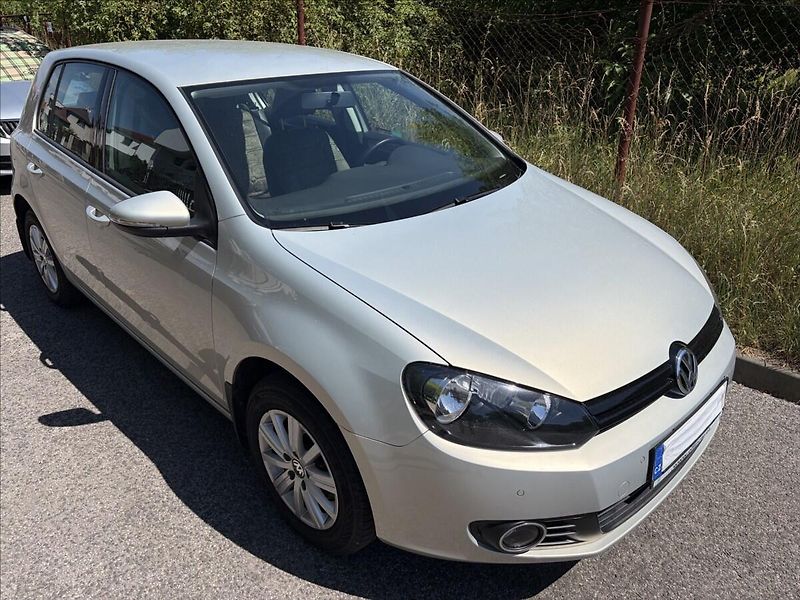 Volkswagen Golf 1,2 1.2 TSI, 1.maj, CZ,servisk - fotografie inzerátu
