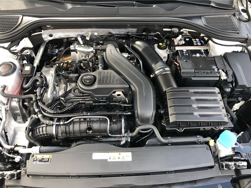 Volkswagen Golf 1.5 TSI - fotka 28 z 28