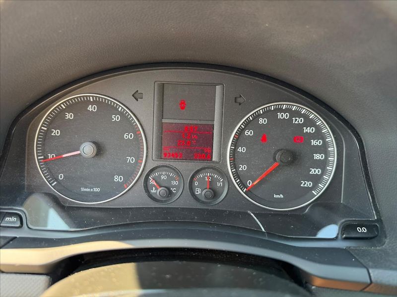 Volkswagen Golf 1,4 VW 1.4 TSI - fotka 29 z 45