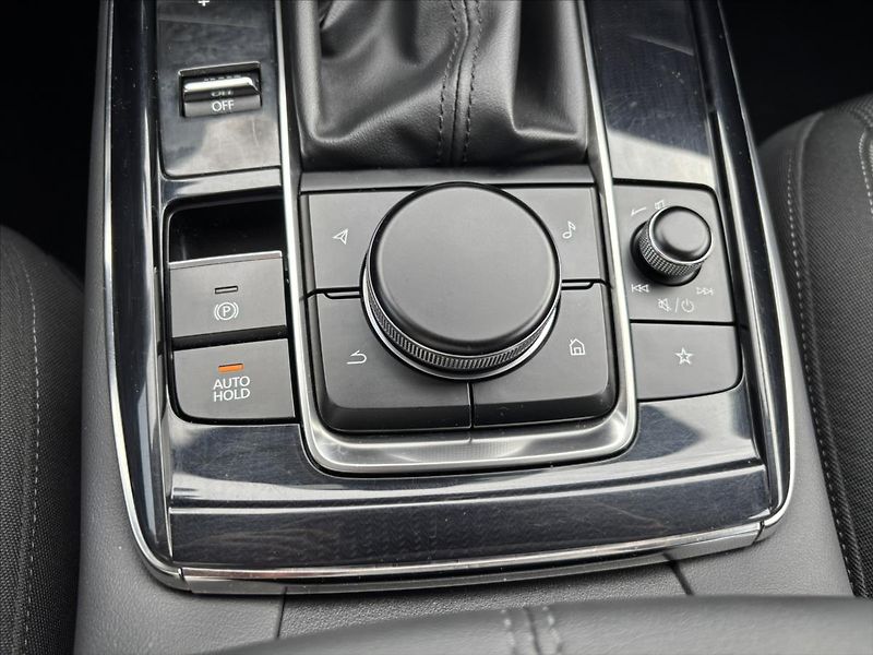 Mazda CX-30 2,0 i 137kW AT GT Plus CARPLAY - fotka 35 z 47