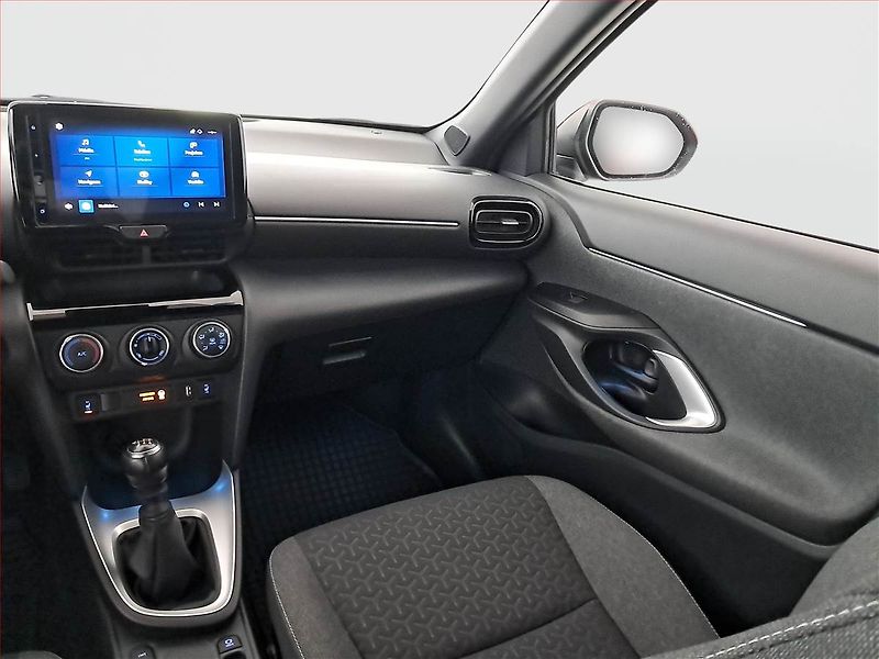 Toyota Yaris Cross (2022) 1.5 VVT-i - fotka 8 z 18